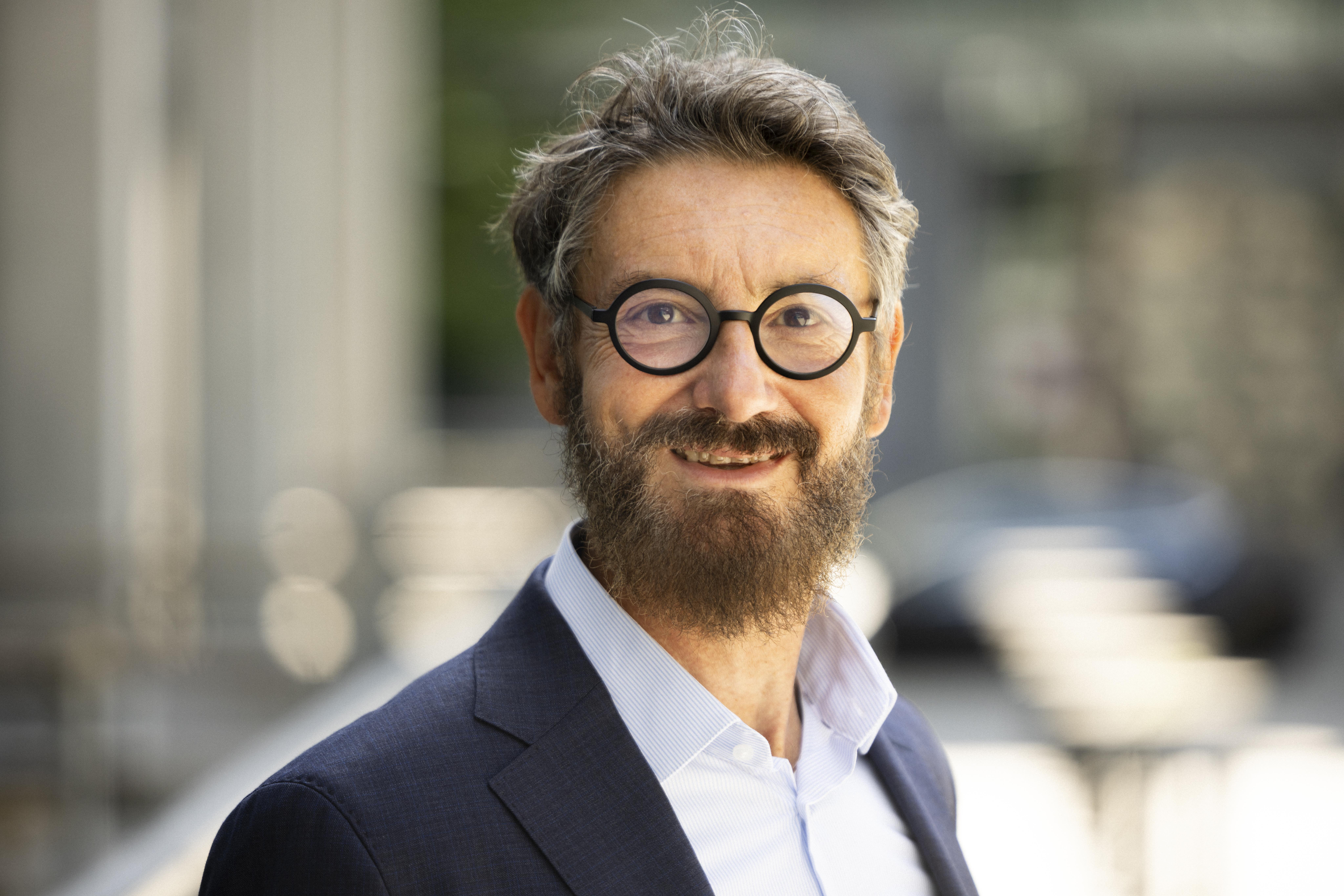 Stefano Vincenti Underviser