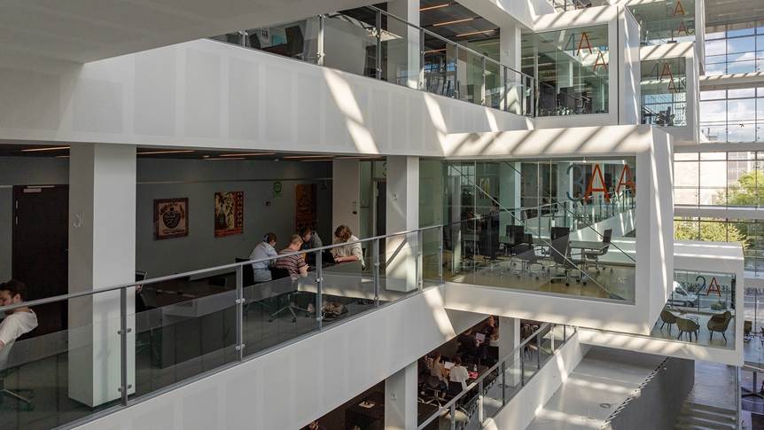 Forskningscentre, hubs og labs